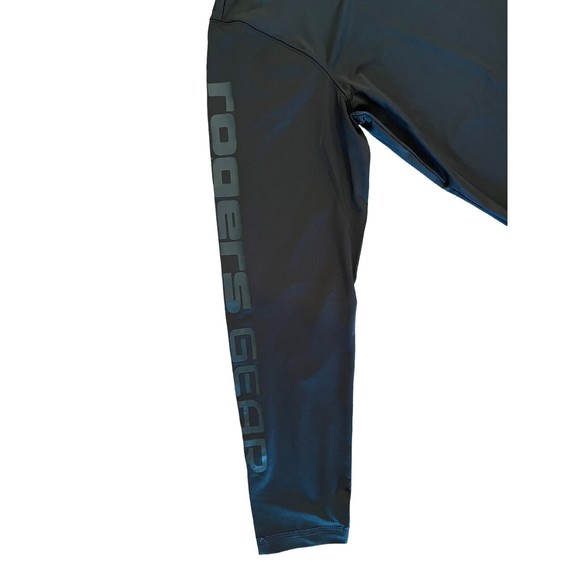 Rogers Sporting Goods Black Chill Long Sleeve Performance Tee Size Medium NWT - Picture 5 of 5